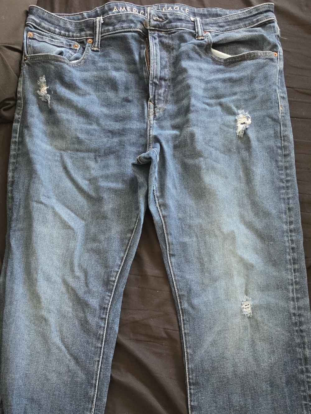 American Eagle Outfitters Relaxed Straight Men’s Distressed Blue Jeans